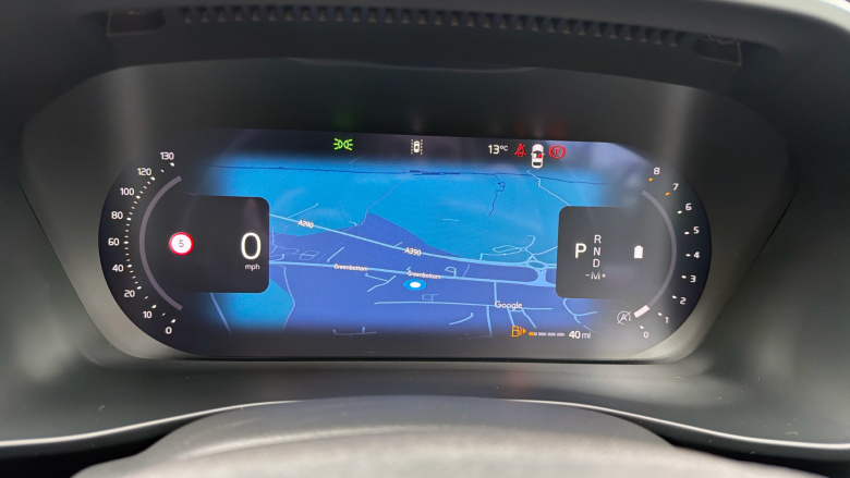 Volvo XC40 2.0 B4P Plus Dark 5dr Auto Petrol Estate